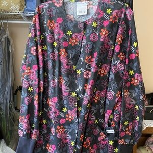 Floral pattern scrub jacket